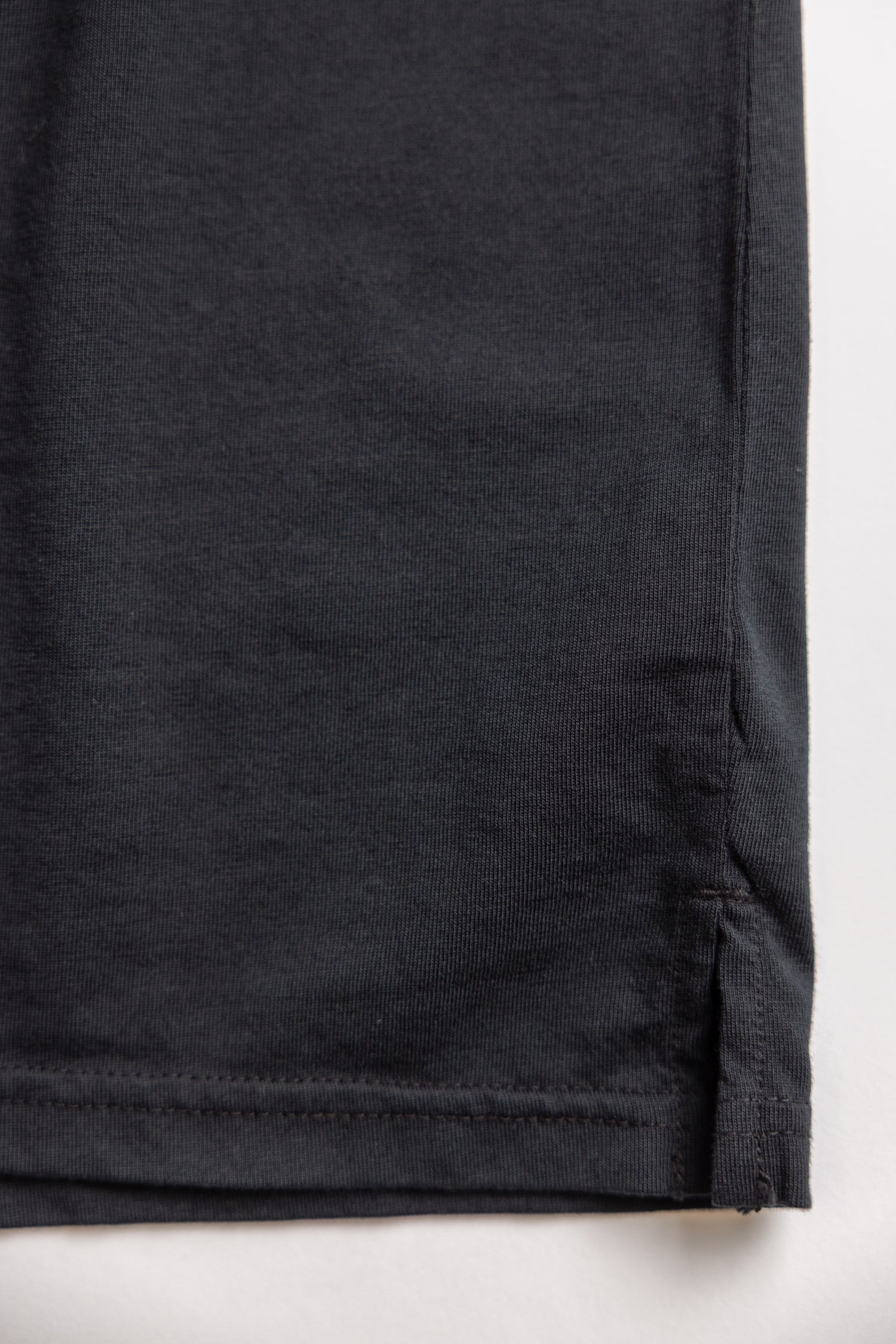 organic cotton black t-shirt