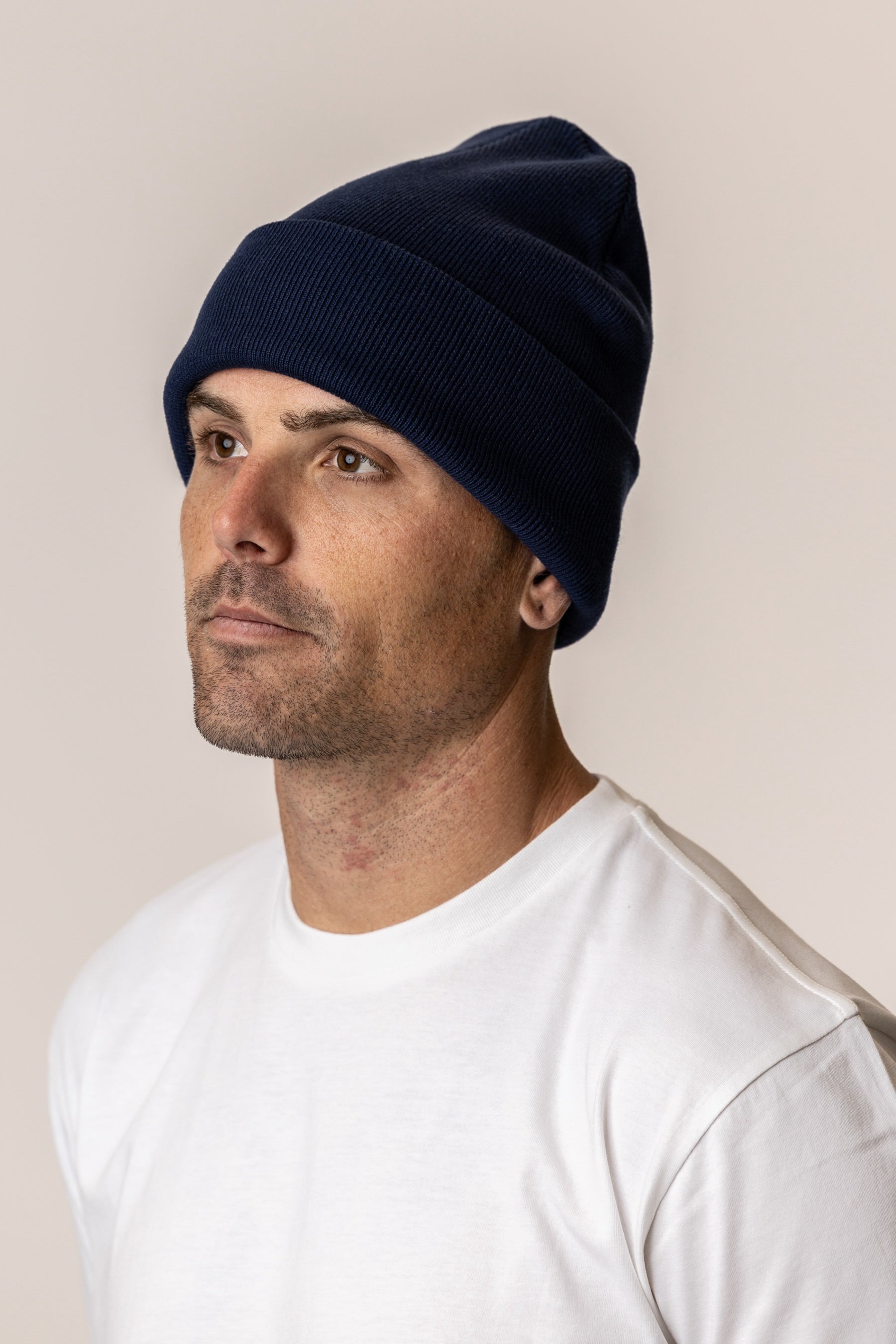 navy blue beanie hat