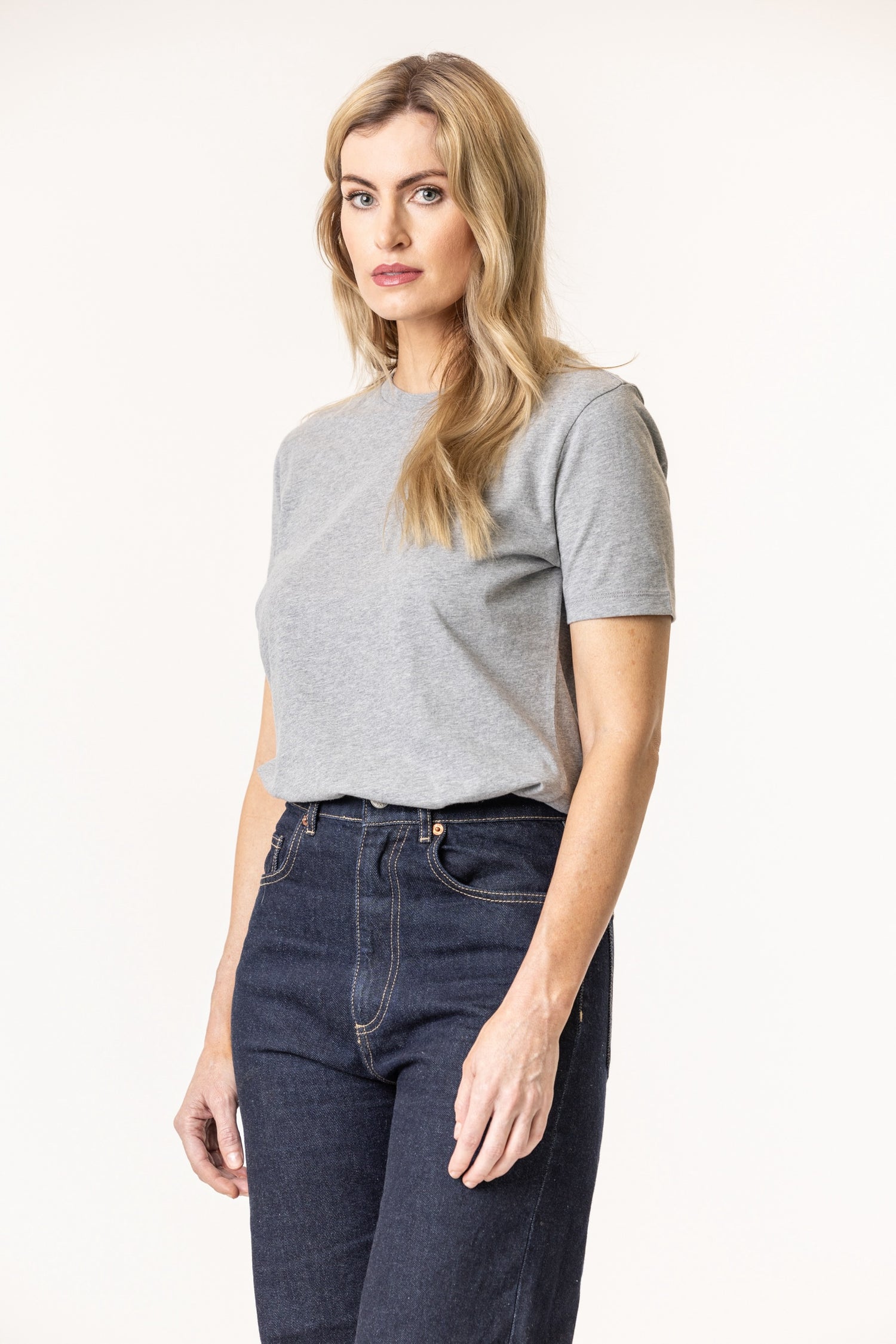 organic cotton heather grey tshirt for women