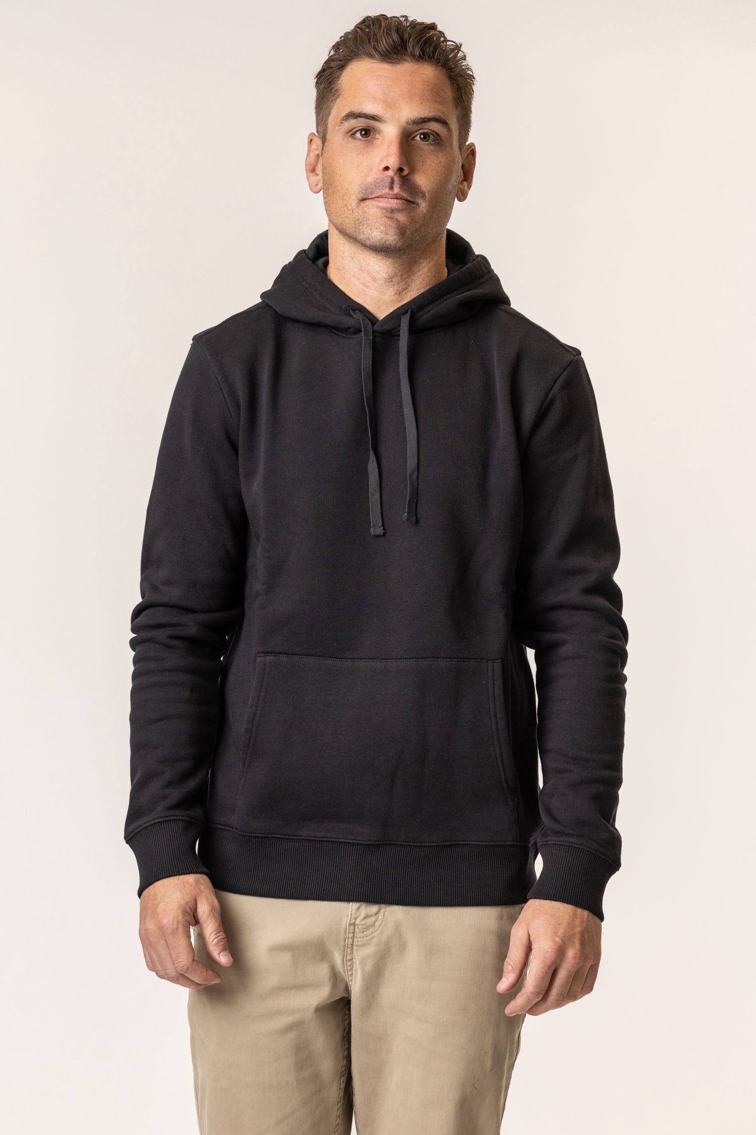 pullover hoodie black