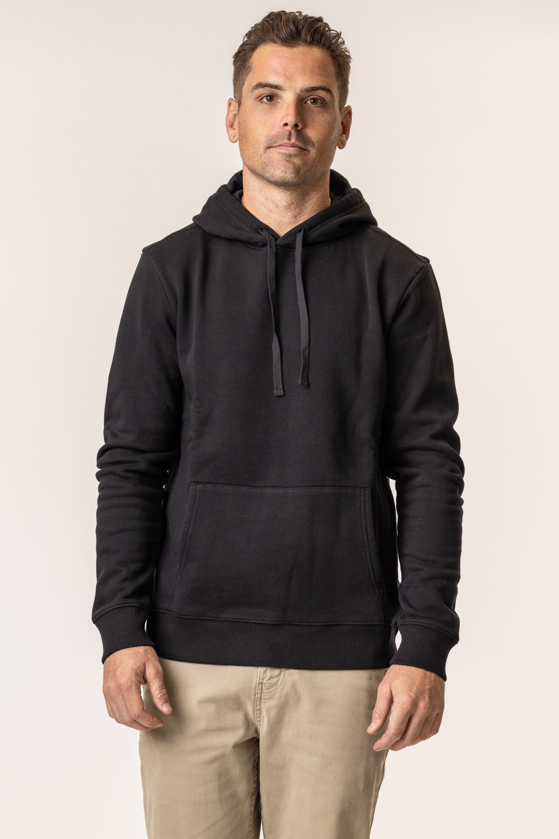 pullover hoodie black